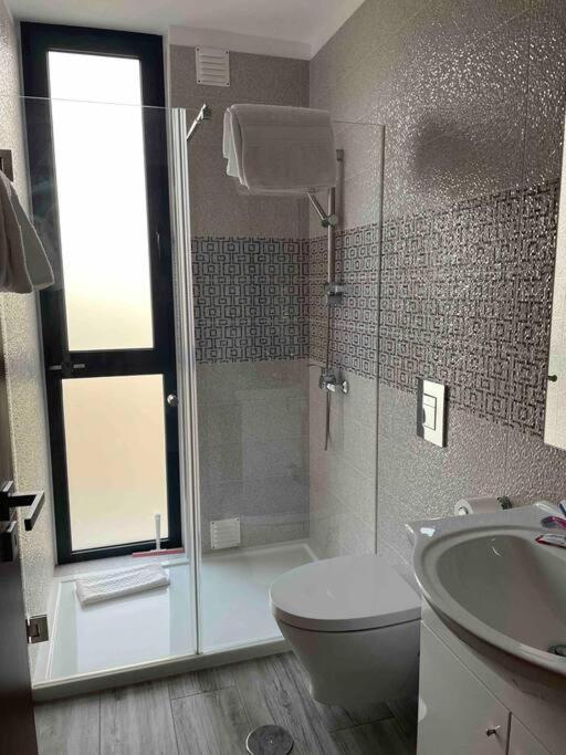 Villa - Ancora - 300 Metres De L'Ocean Вила-Прайа-де-Анкора Экстерьер фото